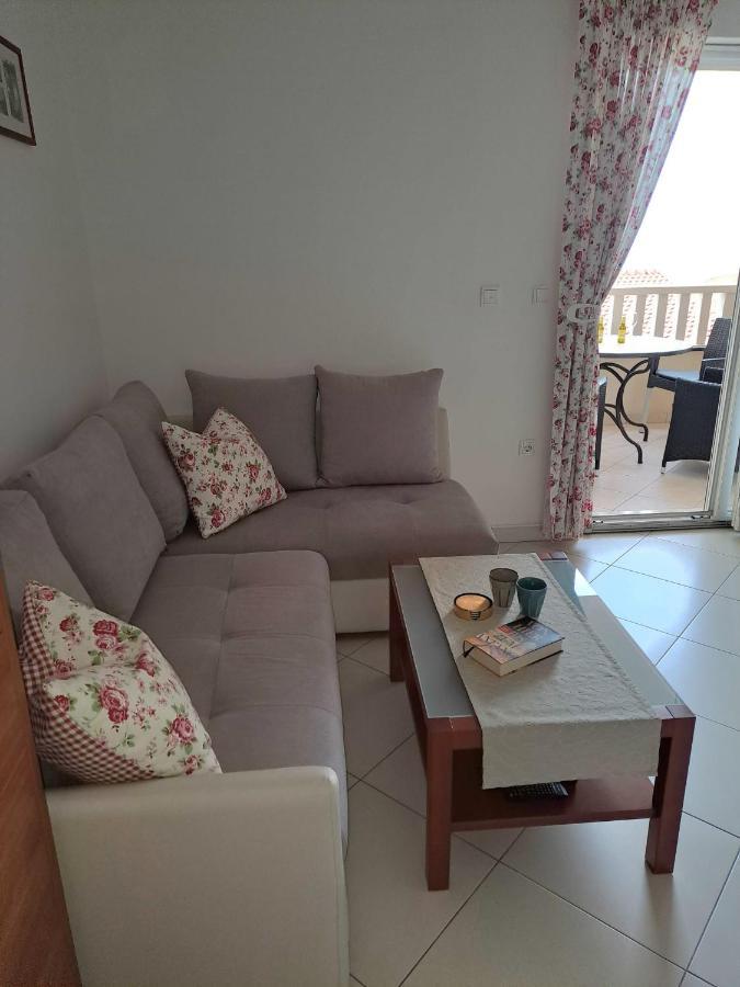 Apartment Angie Trogir Exterior photo