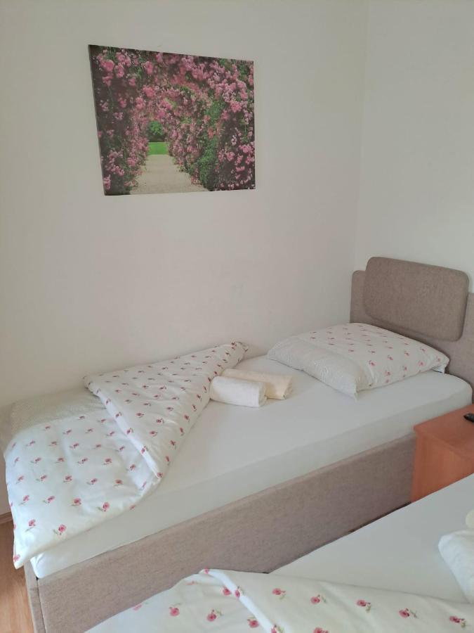 Apartment Angie Trogir Exterior photo